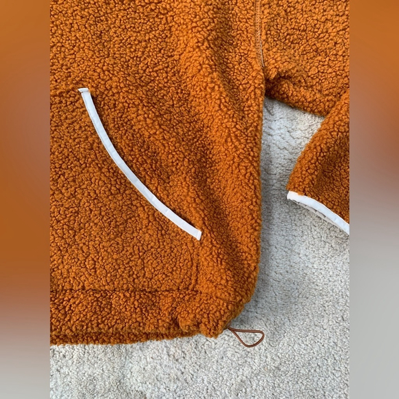Wild Fable NWT Size Large Rust Sherpa Quarter Zip Cozy Pullover - Picture 5 of 6